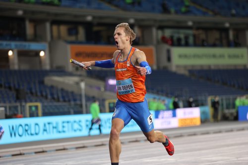 Netherlands 4 X 400.jpg
