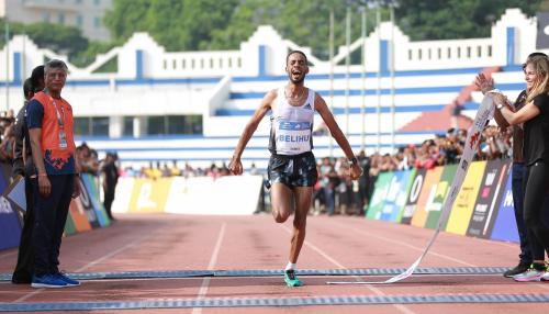 Ethiopia's Andamlak Belihu winning the TCS World 10K Bengaluru 2019.JPG