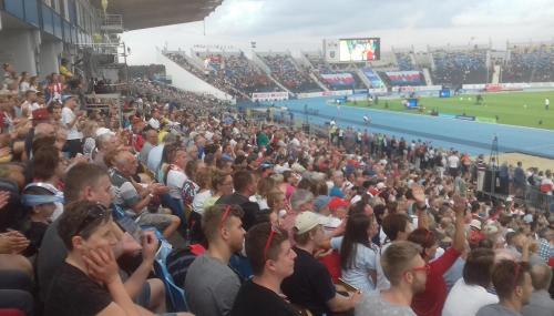 Polish track fans.jpg