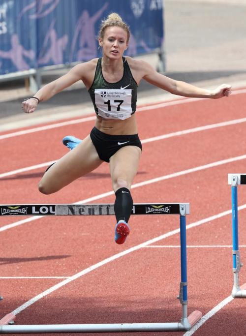 Womens 400m Hurdles - Meghan Beesley 002.JPG