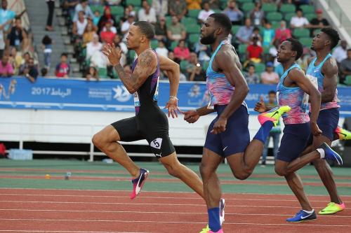 Andre_de_Grasse_-_Men_s_200m_-_Rabat_2017_2448x1632_JPD_37555_596bf2bfd6.jpg