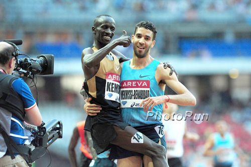 Kemboi-MekhissiHug-ParisDL13.jpg