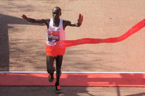 Kipchoge_Finish_Crop_London_2018_04_22_Jane_Monti .jpg
