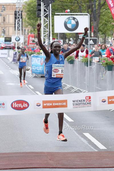 Kiprop_NancyFV-Vienna17.JPG