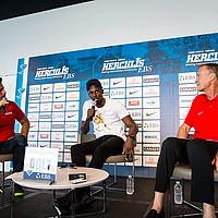 Usain_Bolt_-_Monaco_2017_Press_Conference_37755_596f6f3f2d.jpg