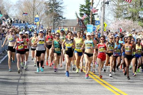 WomenStart1-Boston17.jpG