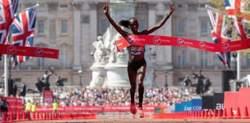 vivian cheruiyot wins .jpg