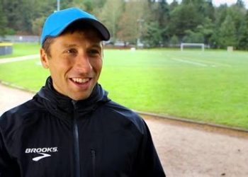 Socialing The Distance featuring Coach Danny Mackey – Typical Coaching Day, Clip #1…