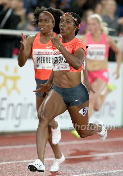 Shelly-Ann looked great in 10.93 at Bauhaus Stockholm Athletics Gala, from EME News