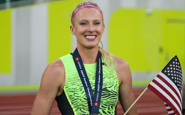 2022 USATF Outdoor Champs: Sandi Morris takes the Women’s Pole Vault in style!