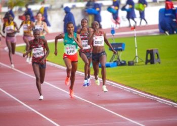 Ferdinand Omanyala gets a medal to match his speed in Mauritius