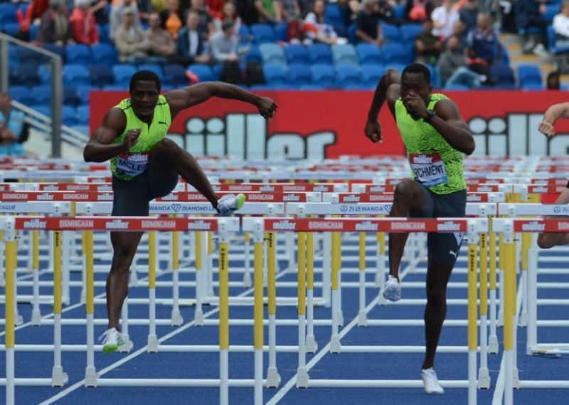 Hansle Parchment and the 110 meter hurdles runblogrun