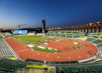 Oregon 22 World Champs, Day One: An Historic Beginning, Eugene’s Dream Becomes a Reality