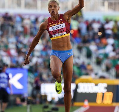 Oregon 22 World Athletics Champs, Day four, Six Finals, Six Nations Strike Gold