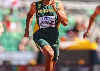 Why do African athletes rarely break World Records in the sprints?