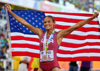 Run by Women, #16: The Young and Unyielding Anna Hall