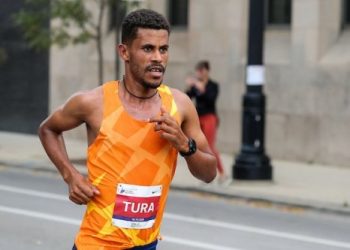 Defending Champions Set to Return to the  2022 Bank of America Chicago Marathon  Emily Sisson and Connor Mantz Headline a Strong American Field