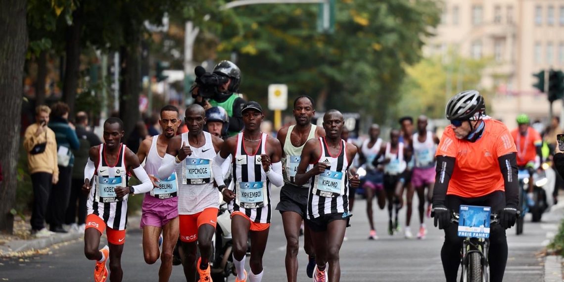 2022 BMW Berlin Marathon Diary: Marathon maestro Eliud Kipchoge smashes his own world record at the BMW Berlin Marathon!  from NN Running team