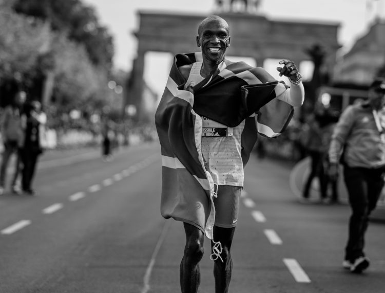 2022 BMW Berlin Marathon Diary: Kipchoge breaks world record in Berlin with 2:01:09, from World Athletics