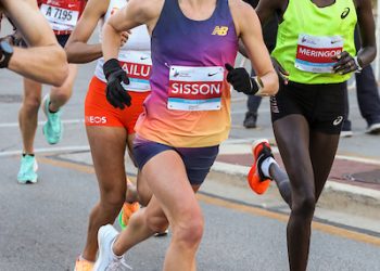 2022 Bank of America Chicago Marathon: Emily Sisson runs AR of 2:18.29!