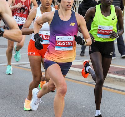 2022 Bank of America Chicago Marathon: Emily Sisson runs AR of 2:18.29!