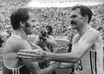 Rob De Castella, the first World Marathon Champion: 15 fun facts about Deek!