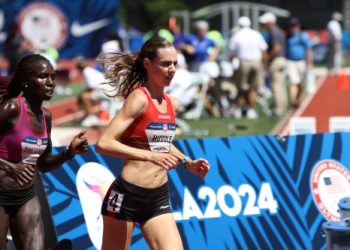 Socialing The Distance featuring Molly Huddle (Full Interview), from the RunBlogRun Archives (December 2020)