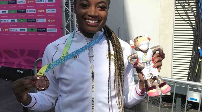 Naomi Metzger – three championships, a medal and two PRs in 2022, part 1