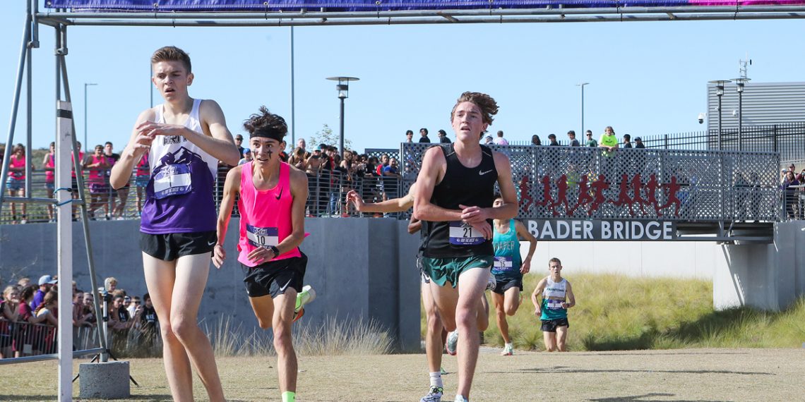 Sadie Englehardt and Samuel Hansen Capture First Place Titles in the 43rd Annual Champs Sports Cross Country Championships West Regional