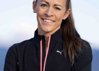 Q&A WITH JENNY SIMPSON IN ADVANCE OF HER HALF-MARATHON DEBUT IN HOUSTON