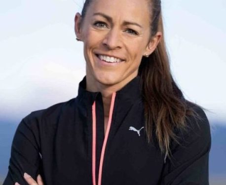 Q&A WITH JENNY SIMPSON IN ADVANCE OF HER HALF-MARATHON DEBUT IN HOUSTON