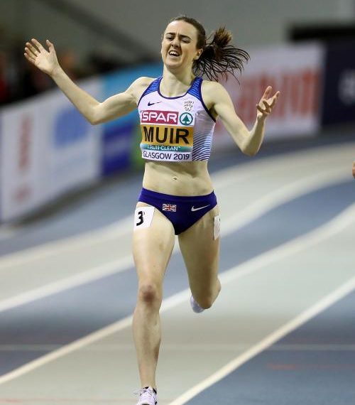 Laura Muir wins the 3,000 meters in Boston, or how to dominate fifteen laps…