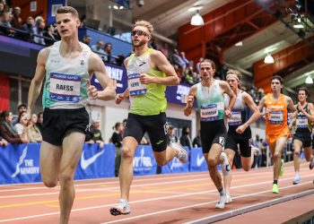 Josh Kerr wins 3000m at Millrose in MR 7:33.47, check out his last 400 meters!
