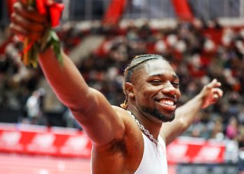 Coffee With Larry, Millrose Games, Best EVER? , Dubai marathon field is huge! USATF Indoors getting some strong fields