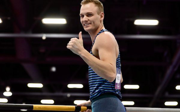 Aleia Hobbs sets AR at 60 meters, Sam Prakel doubles at 1,500m/3,000m, Joe Kovacs gets first indoor title, on Day 3 of the 2023 USATF Indoor Champs!