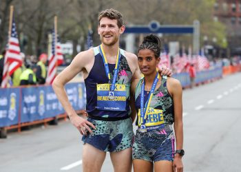 BEADLESCOMB, ABEBE WIN B.A.A. 5-K IN SPRINT FINISHES (April 15)