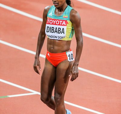 Will experienced marathon runners hand over to the younger generation in London?