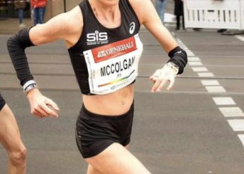 Eilish McColgan runs London