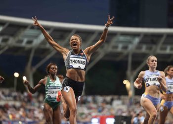 Gabby Thomas wins the 200 meters at the Paris Diamond League
