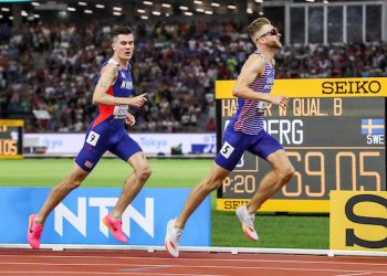 Day 5 report: Josh Kerr surprises everyone with gold in the men’s 1500m