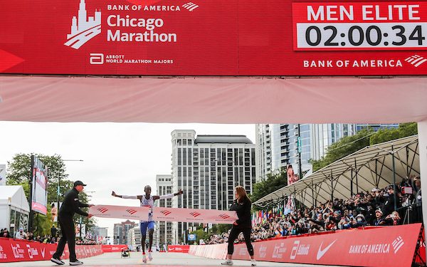 KIPTUM SHATTERS 2:01 BARRIER AT CHICAGO MARATHON