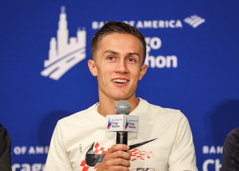 2023 Bank of America Chicago Marathon Diary: Eight Deep Thoughts on a perfect marathon day, and two exceptional races, possibly World Records!