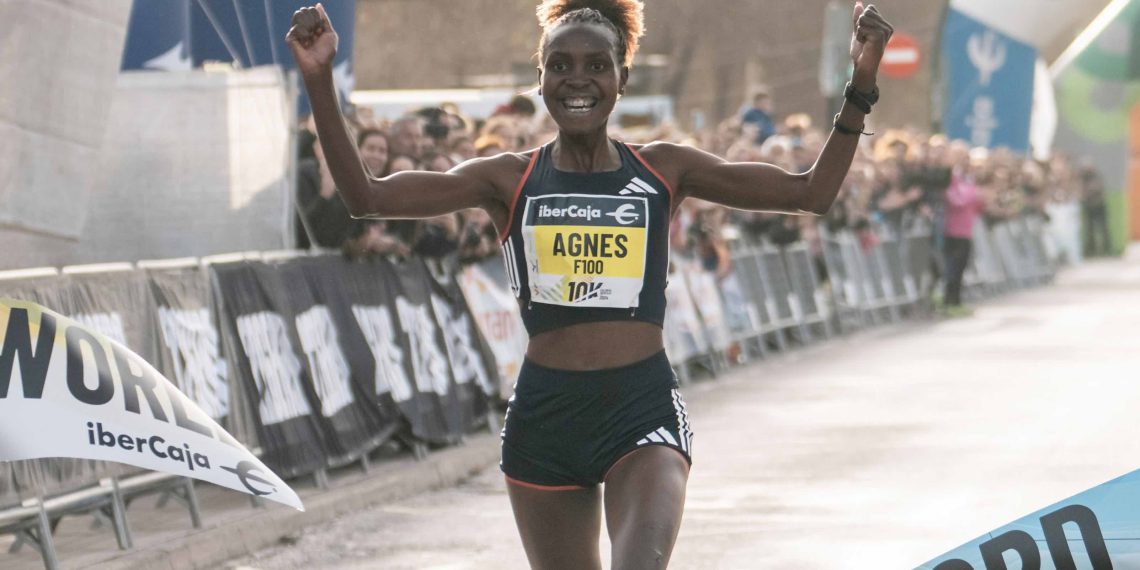 Ngetich smashes world 10km record with 28:46 in Valencia, from World Athletics