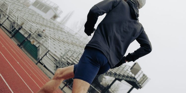 2024 RunBlogRun Winter Training Program, Week 4, Day 6, a day at the race (if you must)