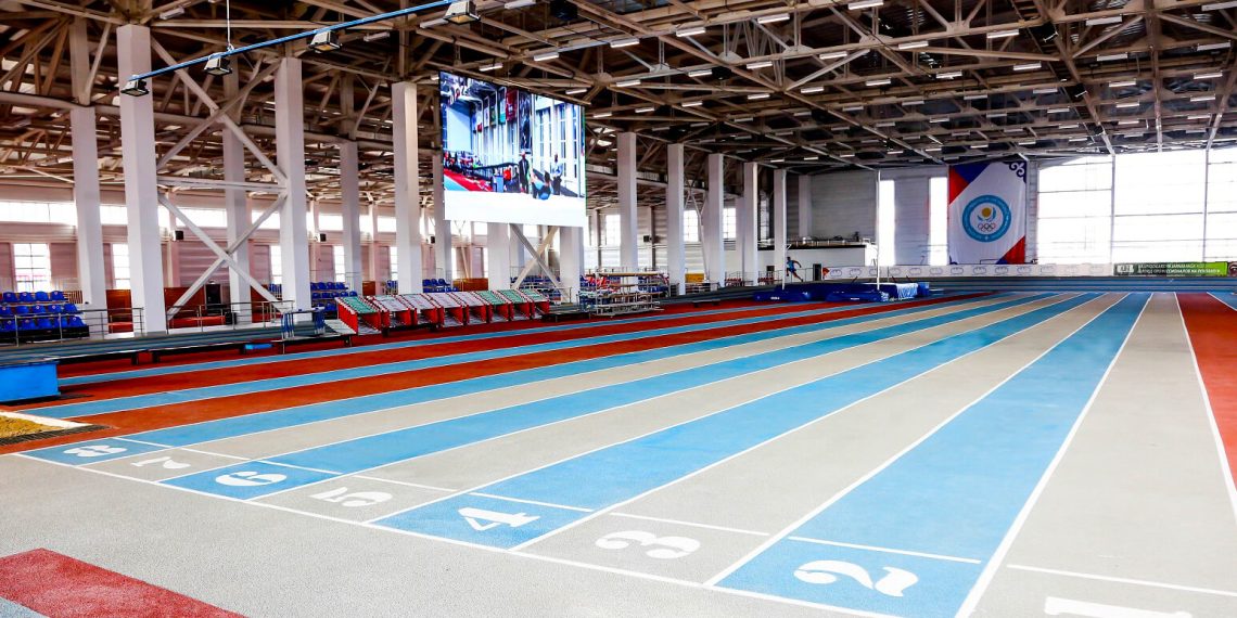 Coffee with Larry, 2024 Dubai Marathon announces its Streaming LIVE FREE Coverage, NB Indoor Grand Prix, Astana Indoor Meeting, Courtney Frerichs leaves Bowerman TC