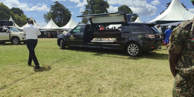 Emotional moments in the convoy of Kelvin Kiptum’s final journey