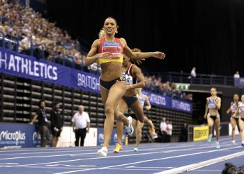 Sister Act, Laviai and Lina Nilsen go 1-2 in the UK Athletics 400 meters