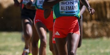 Kenya rules as Chebet and Kiplimo defend their world titles in Belgrade