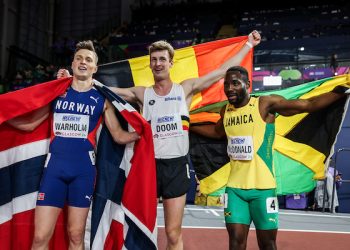 Oh what a 400 meter final for the Men! Doom breaks Warholm’s Ten year winning streak at the indoor two lapper!