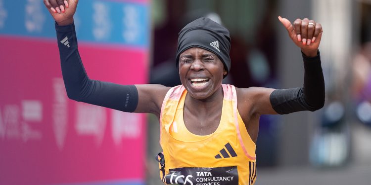 WOMEN-ONLY WORLD RECORD FOR PERES JEPCHIRCHIR AT TCS LONDON MARATHON